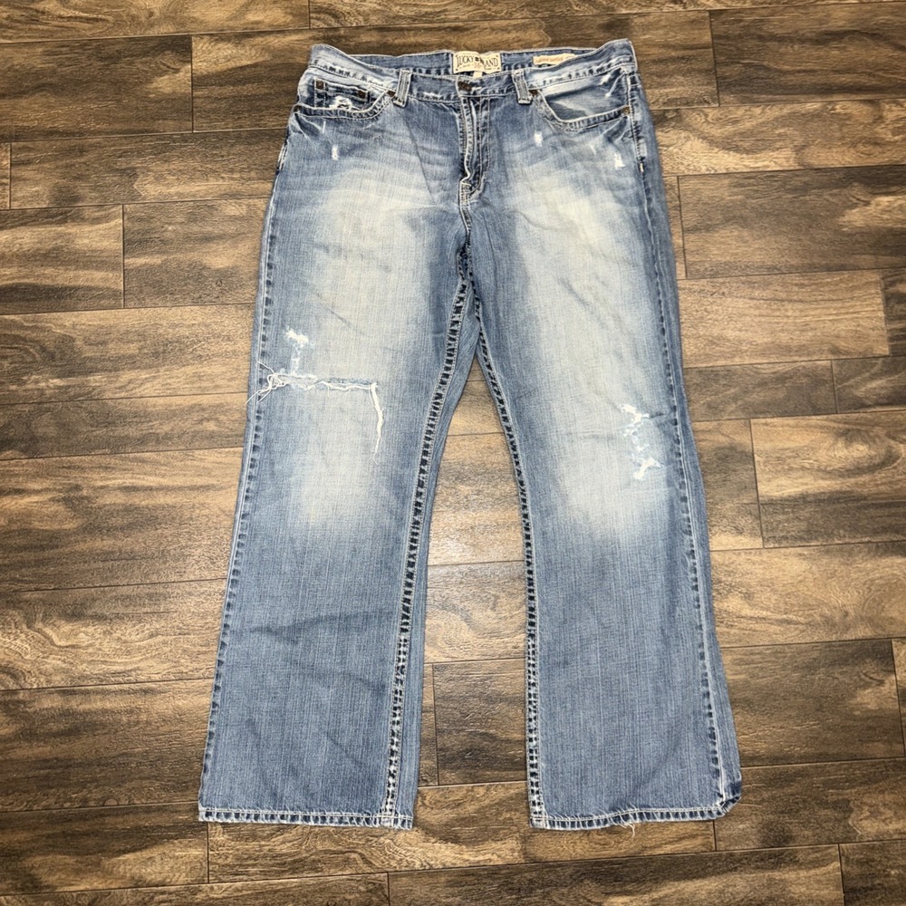 Vintage Lucky Brand Low Rise Relaxed Fit Bootleg Light Wash Jeans Women's Sz 36